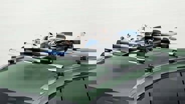 Ski- og snowboardholder 600