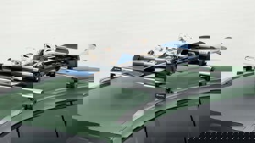 Ski- og snowboardholder 600