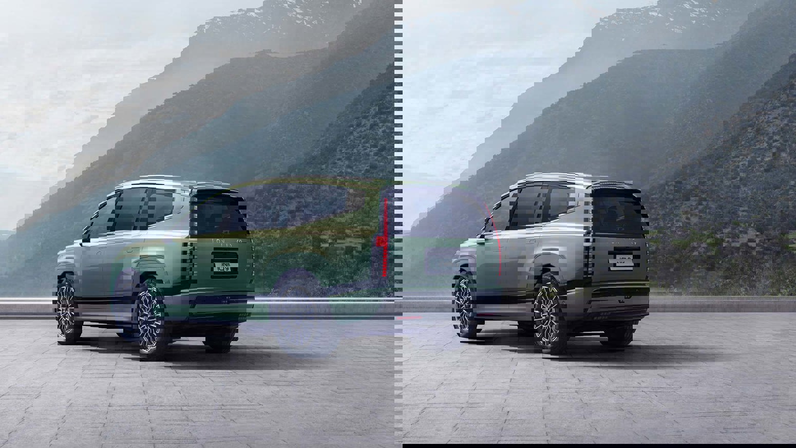 IONIQ 9 Design Slider 3 Linkimage