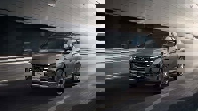 Hyundai TUCSON N Line kører på vej