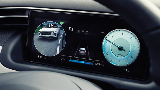 Blindvinkel-sensor med visning i instrumentering