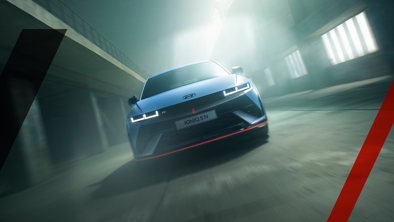 N-modellen Hyundai IONIQ 5 N set fra front