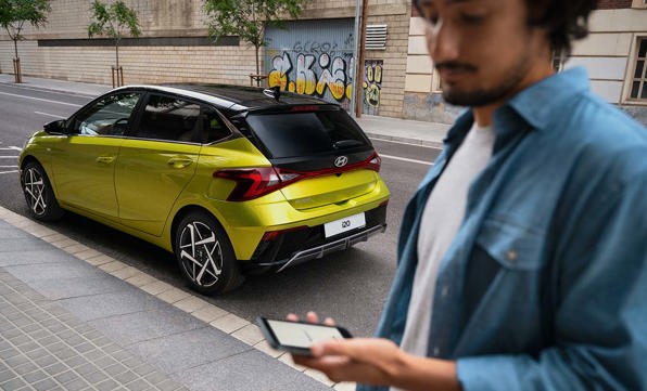 Apple CarPlay og Android Auto