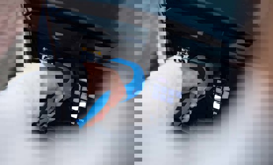 El, benzin eller begge dele?