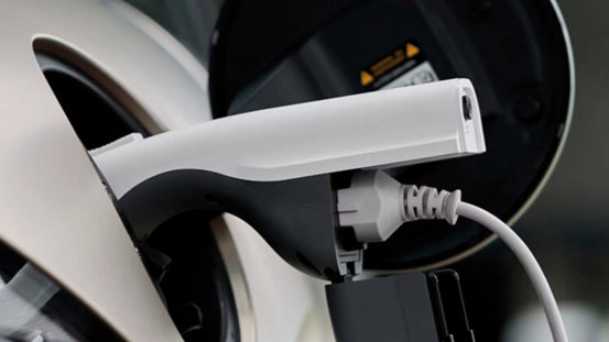 V2L-adapter til KONA Electric, IONIQ 5, IONIQ 6 og IONIQ 9