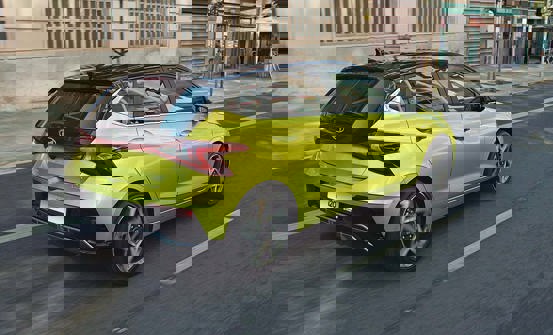 Vælg mellem to motorer