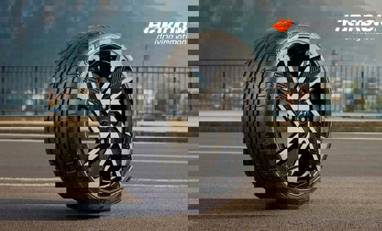 Vind et sæt helt nye dæk