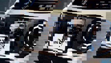 Vehicle-to-Load-adapter (V2L)